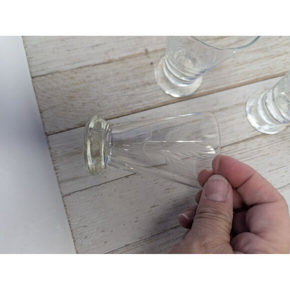 Set Of 4 Shot Glasses Vintage Etched Wheat Pattern 3 1/2" Tall - Picture 6 of 6